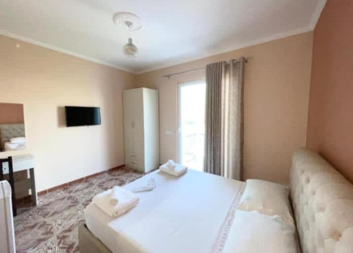 Hotel Fama Škalngur Exteriér fotografie