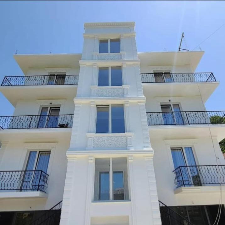 Hotel Fama Škalngur Exteriér fotografie