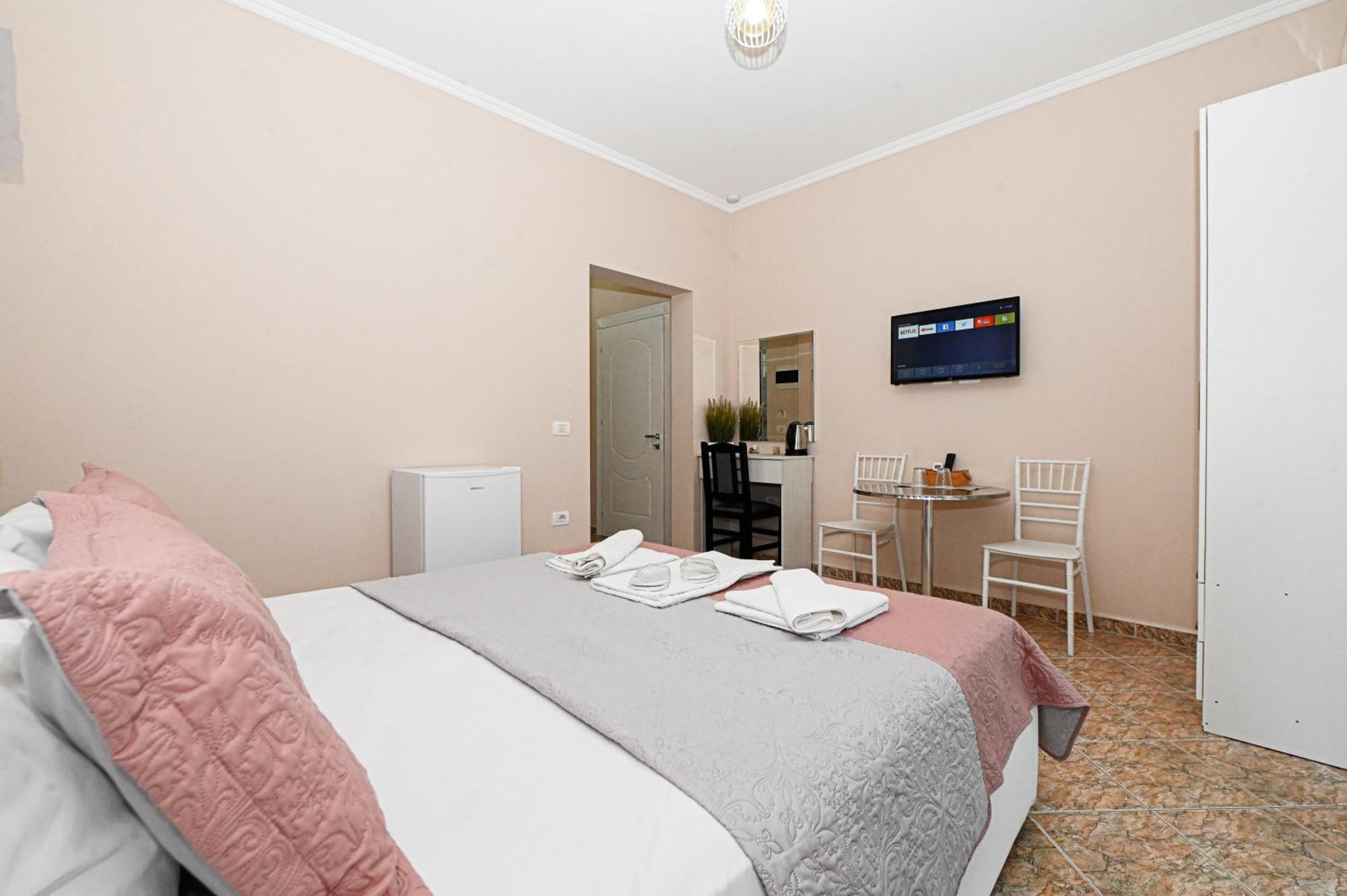 Hotel Fama Škalngur Exteriér fotografie