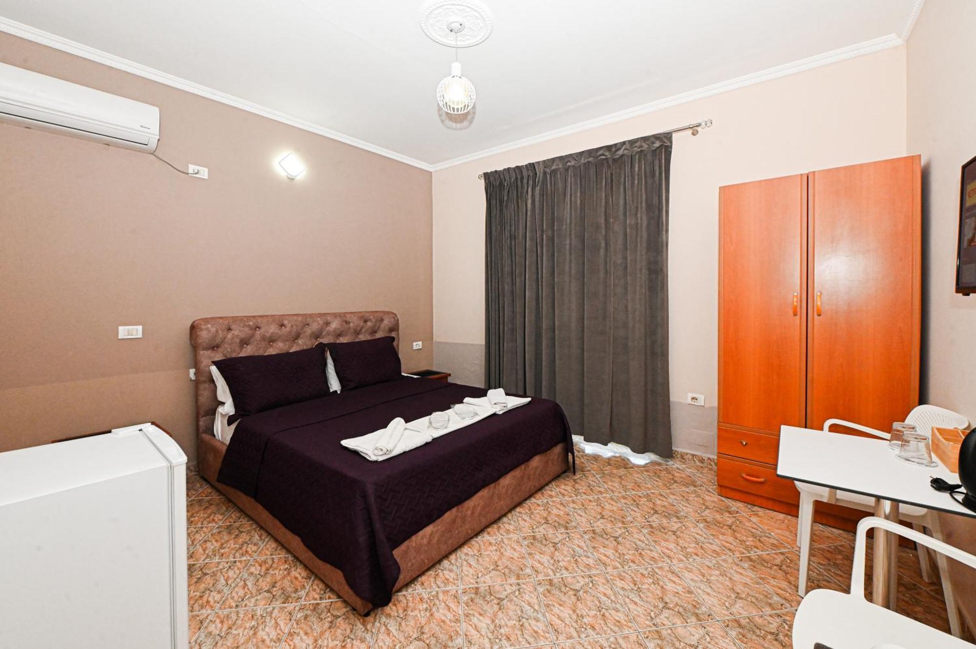 Hotel Fama Škalngur Exteriér fotografie