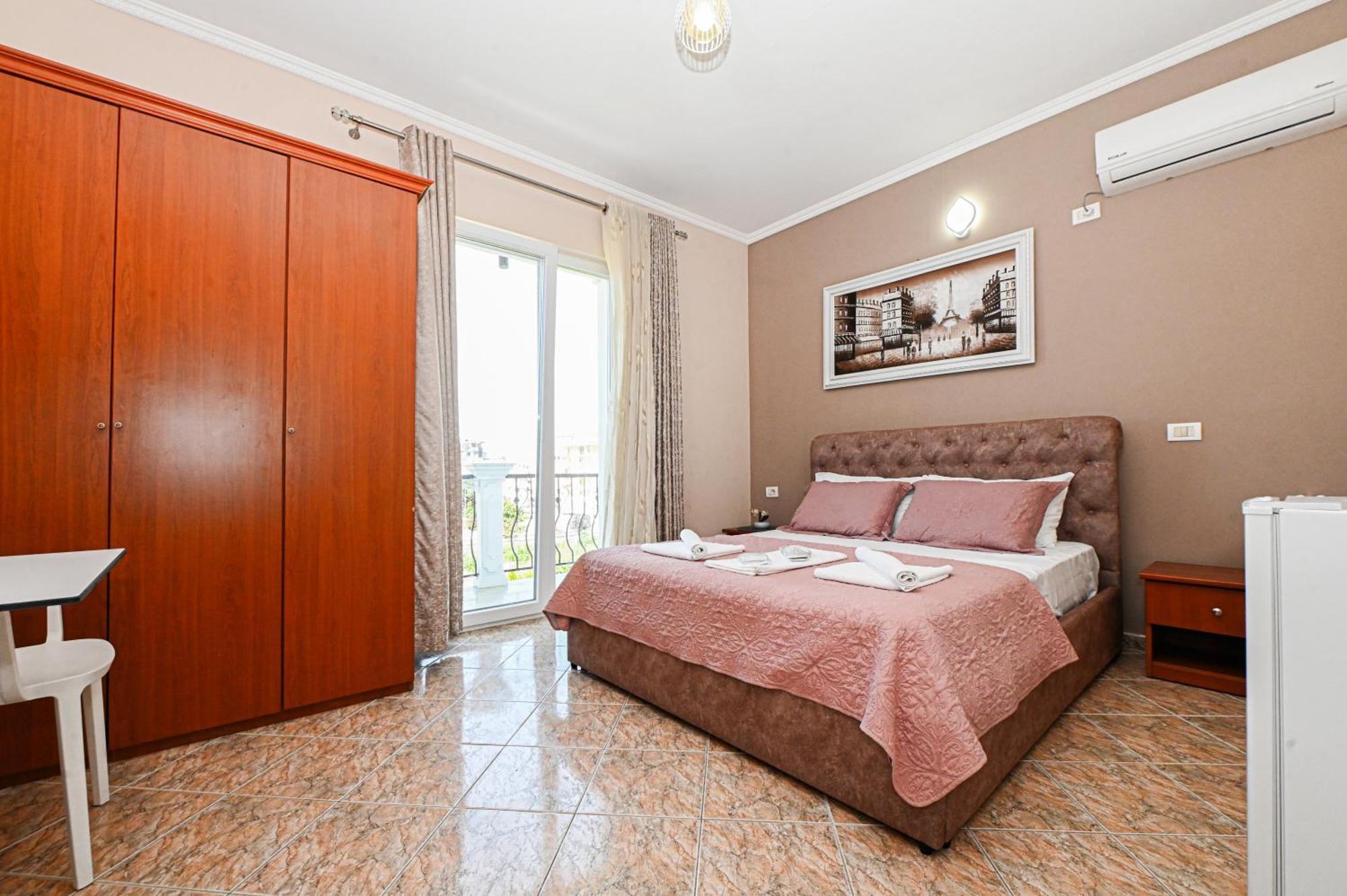 Hotel Fama Škalngur Exteriér fotografie