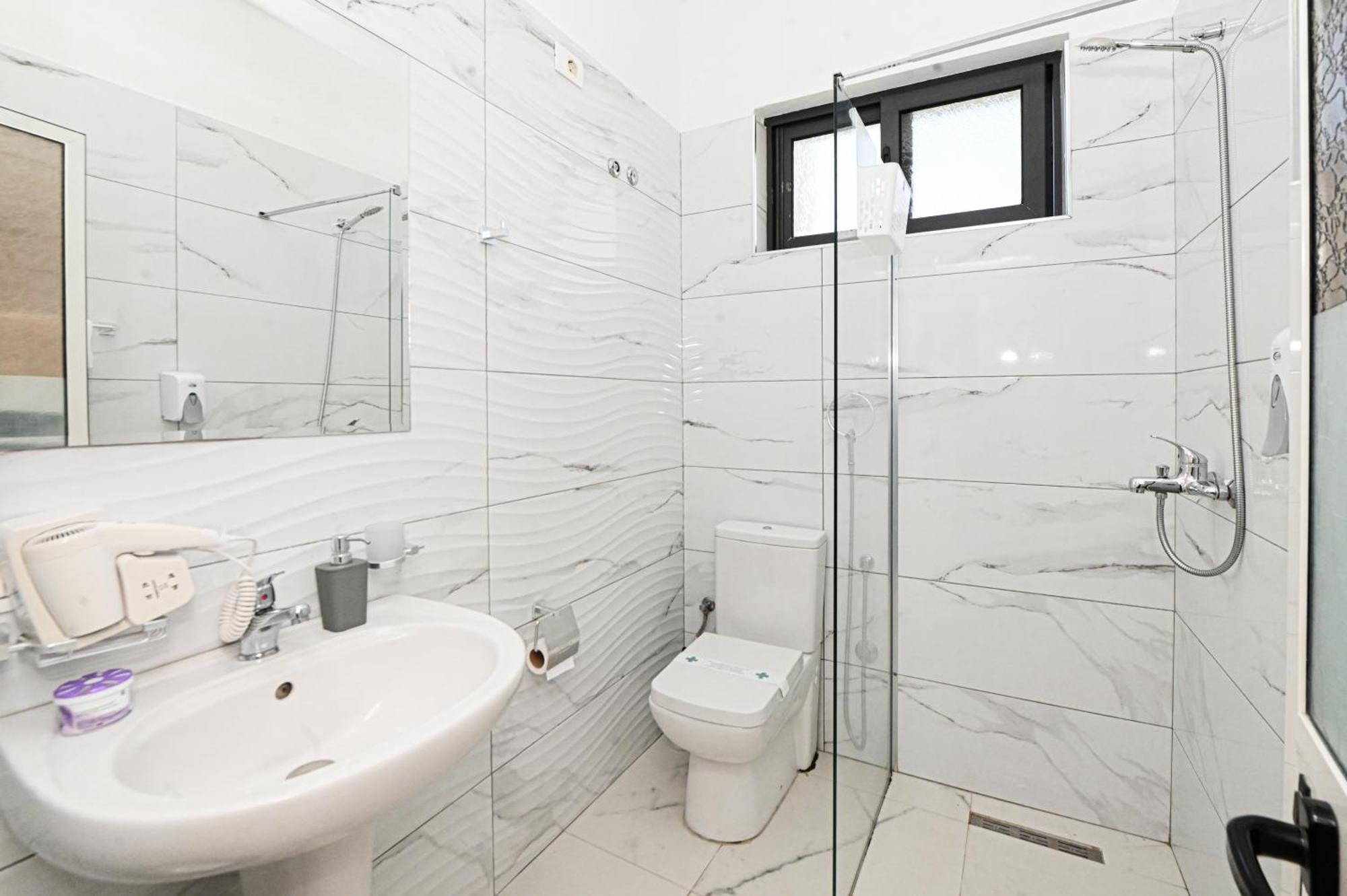 Hotel Fama Škalngur Exteriér fotografie