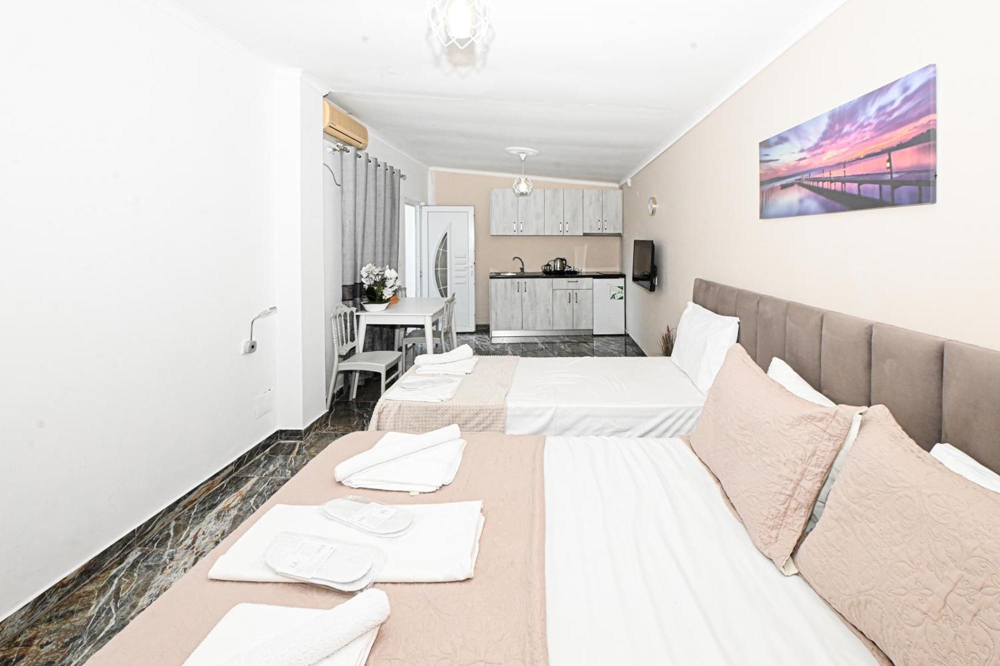 Hotel Fama Škalngur Exteriér fotografie