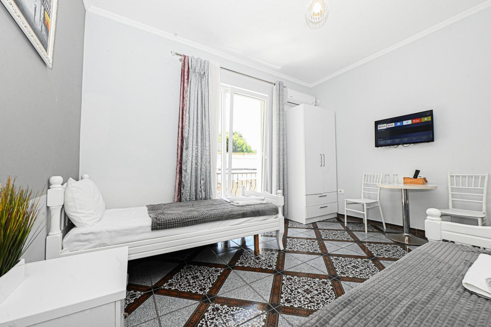 Hotel Fama Škalngur Exteriér fotografie