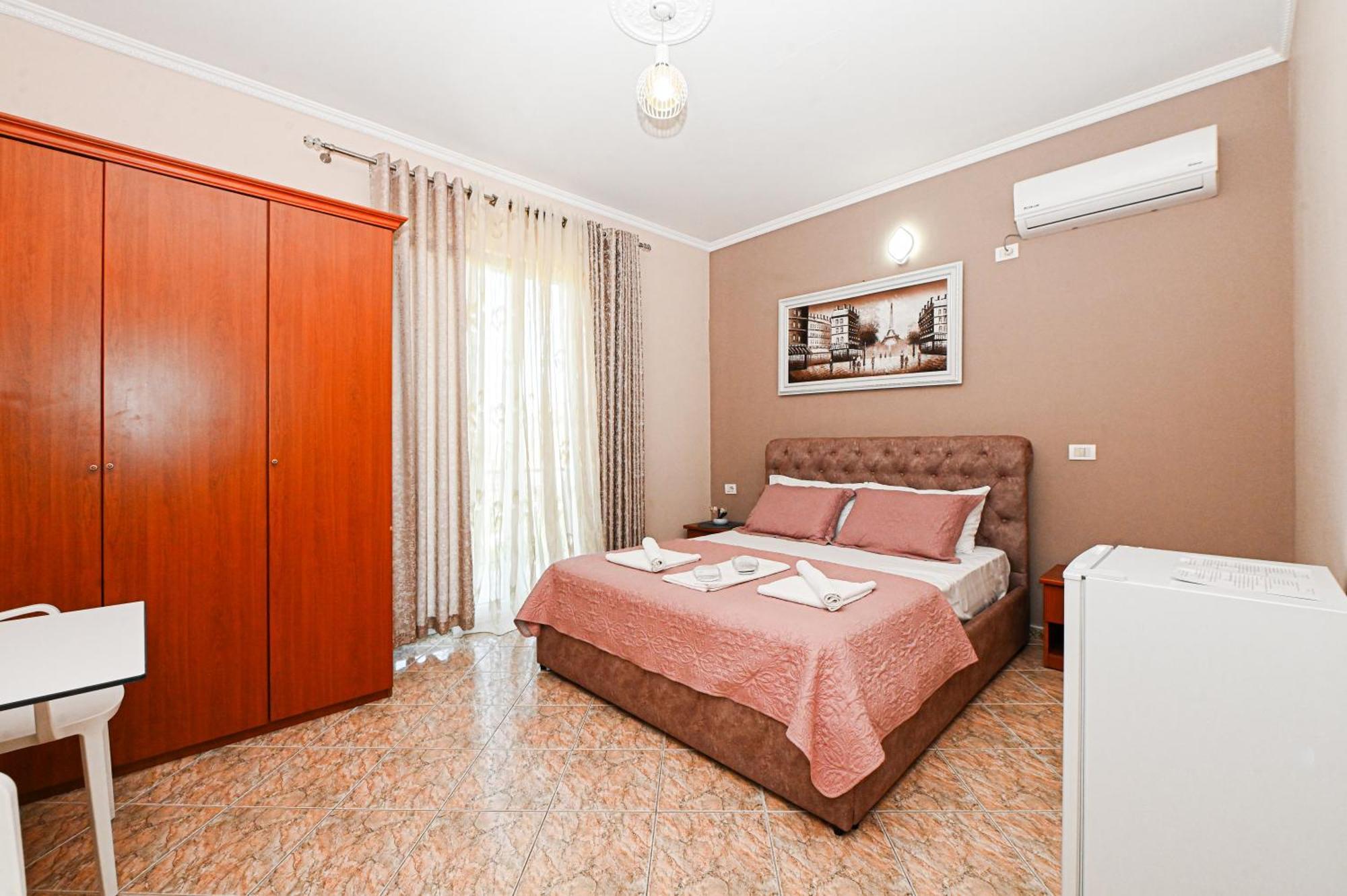 Hotel Fama Škalngur Exteriér fotografie