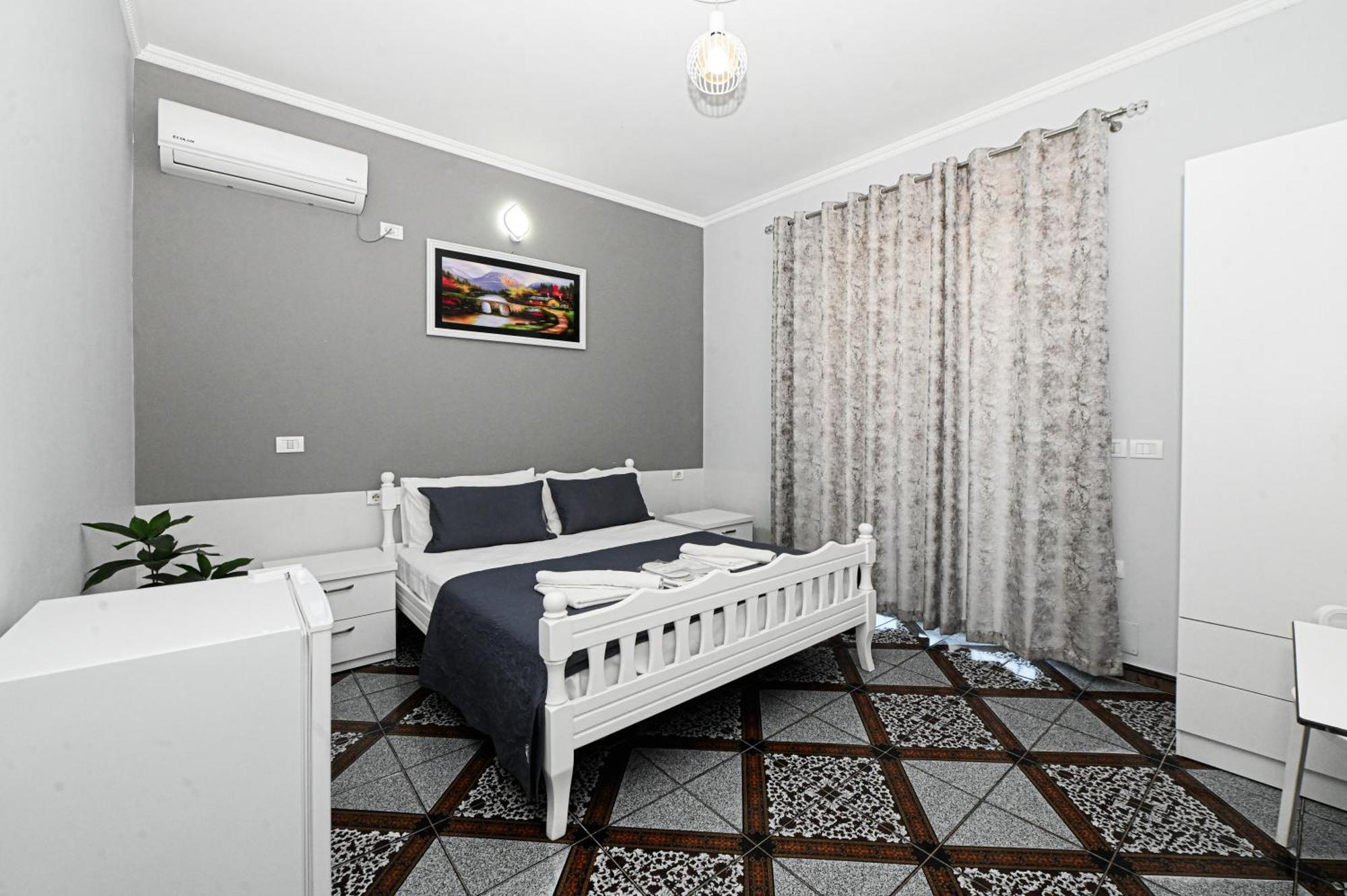 Hotel Fama Škalngur Exteriér fotografie