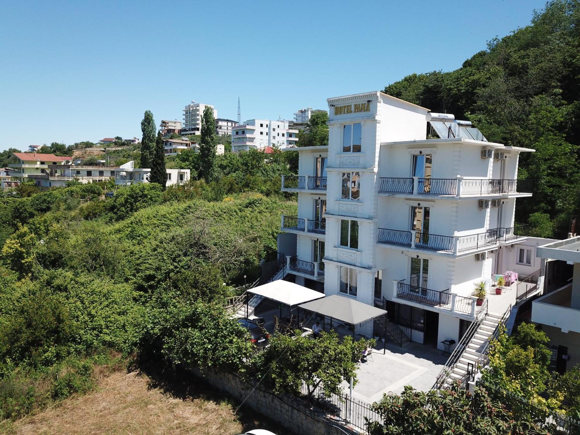Hotel Fama Škalngur Exteriér fotografie