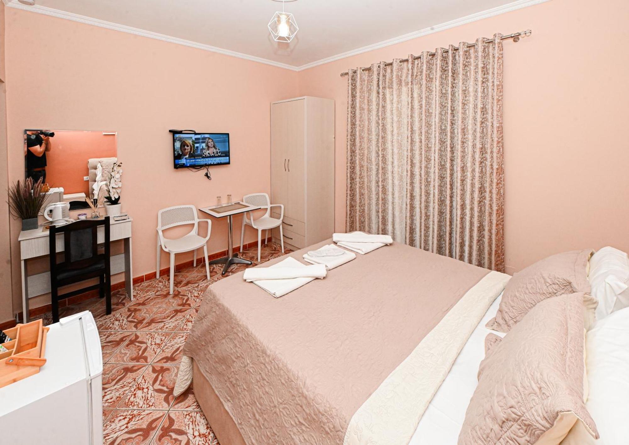 Hotel Fama Škalngur Exteriér fotografie